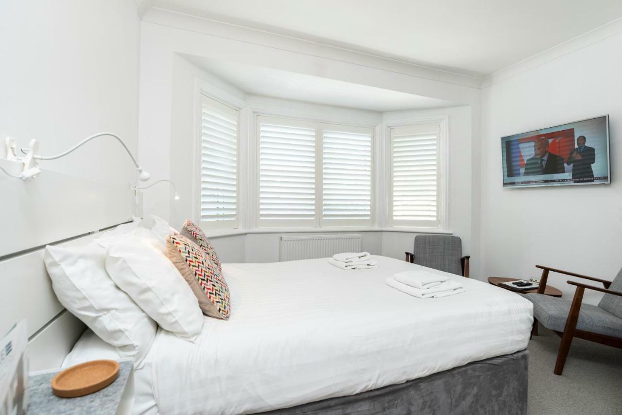 Blueshutters Hotel Poole Bagian luar foto