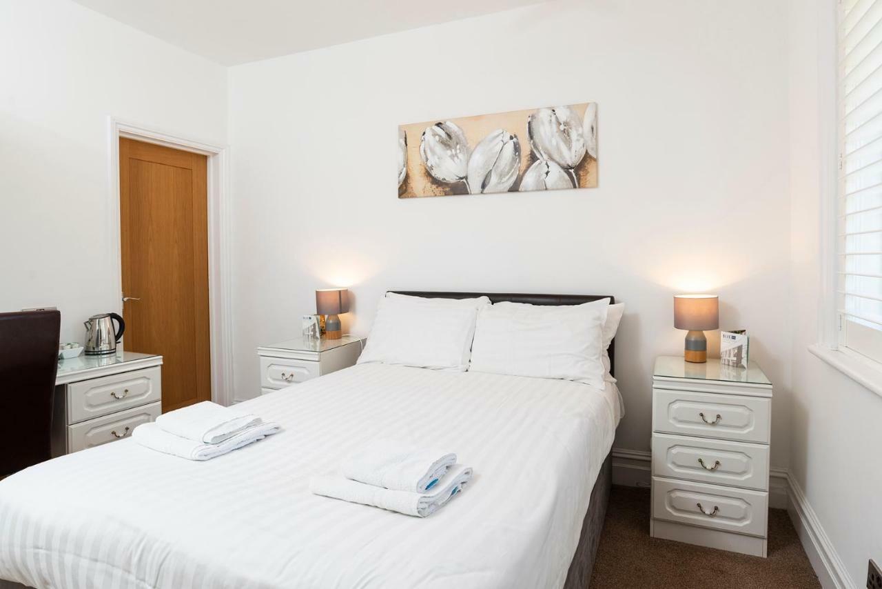 Blueshutters Hotel Poole Bagian luar foto
